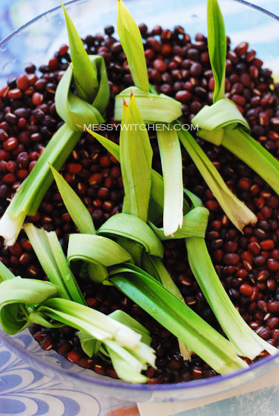 Red Beans (Adzuki) & Knotted Pandan Leaves